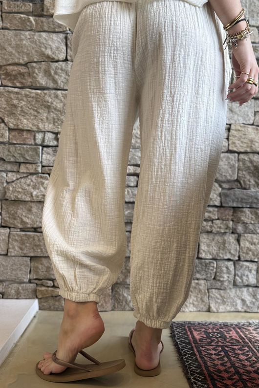 Annie Cushion Cotton Cuff Barrel Pant Panna Cotta